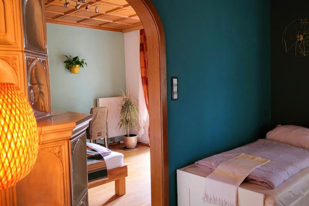 Colourful 2.5 Bedroom With Large Balcony & Garden. Prinzersdorf Ngoại thất bức ảnh